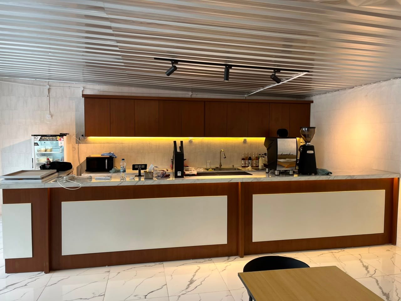 Bar Counter Saintifik